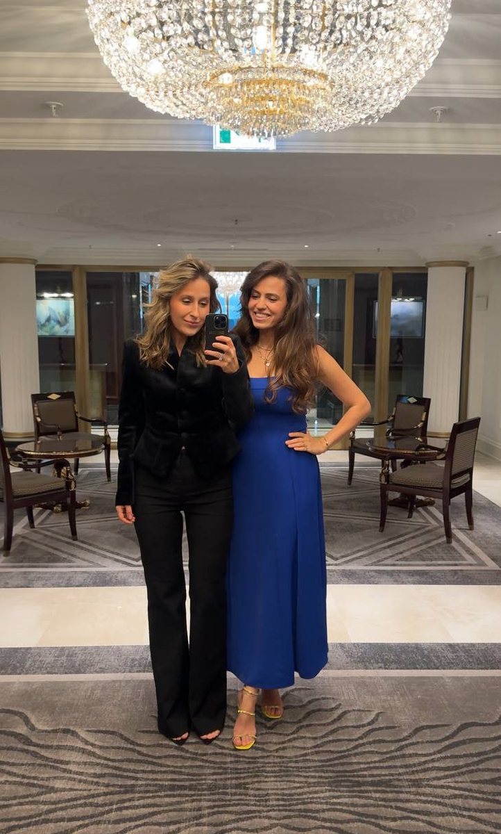 Завтрак с черной икрой и праздничный торт: как прошел день рождения в Москве