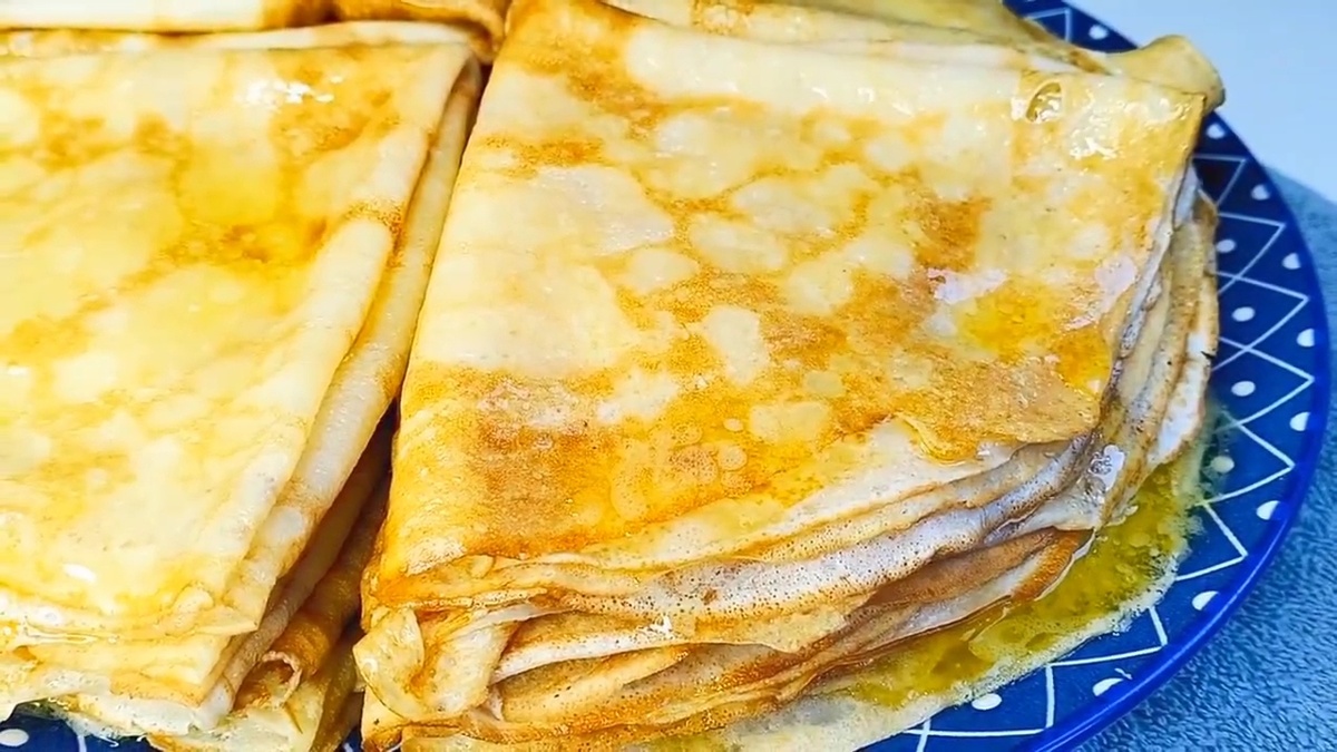 Нежные блинчики на Масленицу: секреты удачного теста