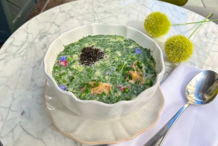 Царская окрошка: как приготовить традиционное блюдо с современным акцентом