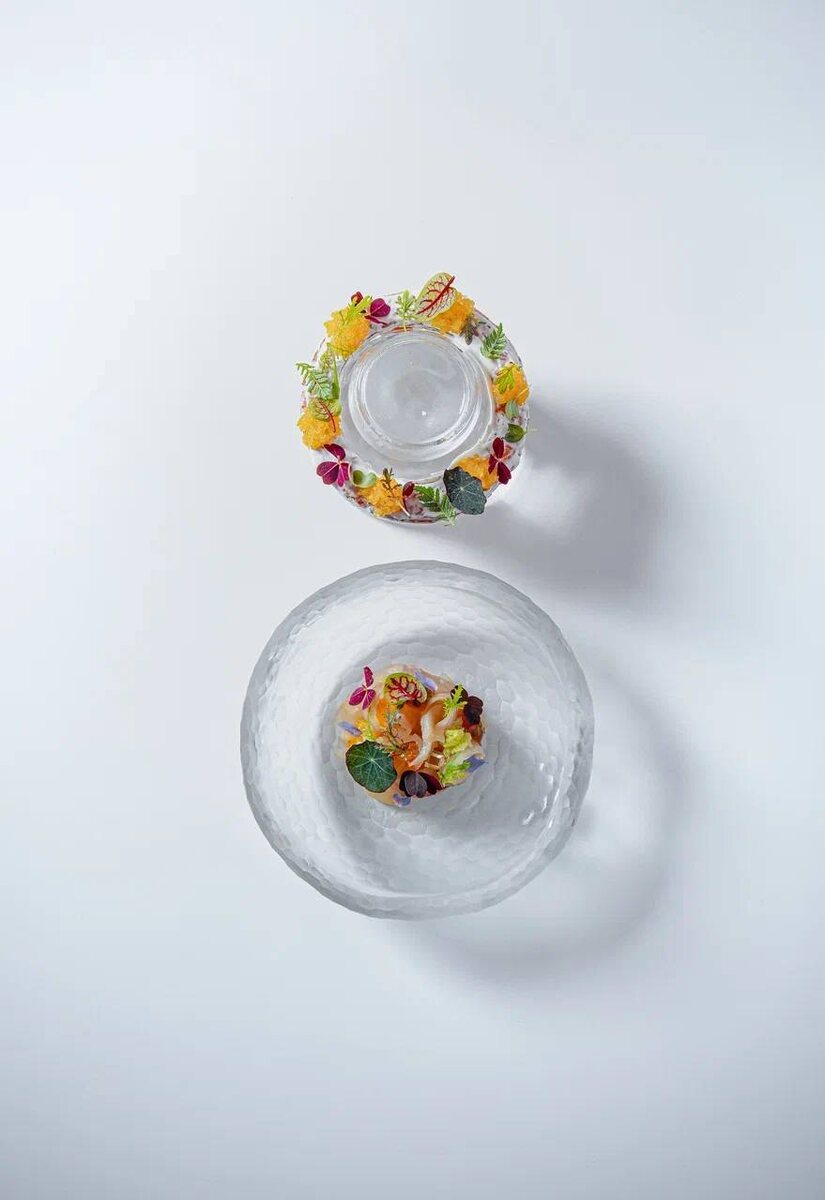 Вкус истории: Сиг с картофельным пончиком в современном исполнении