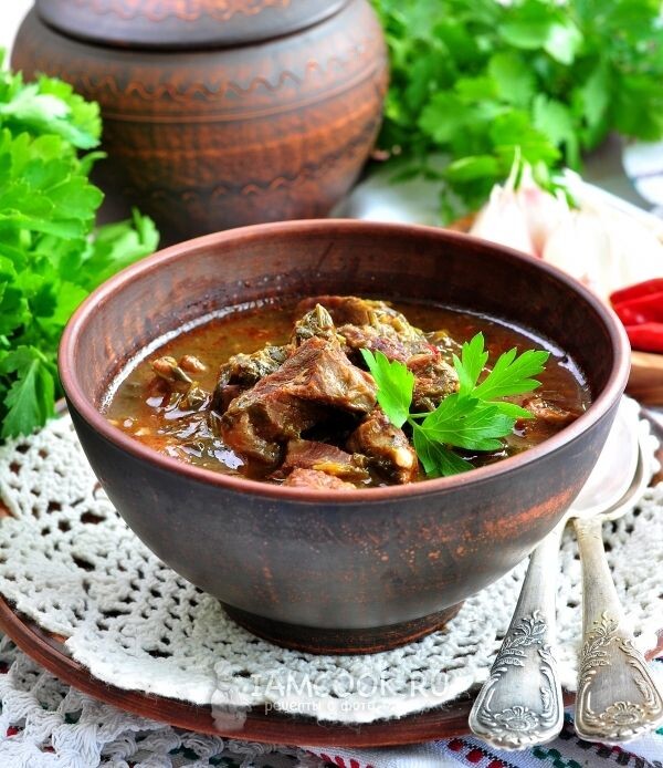 Грузинская кухня: как приготовить чакапули и сациви в домашних условиях