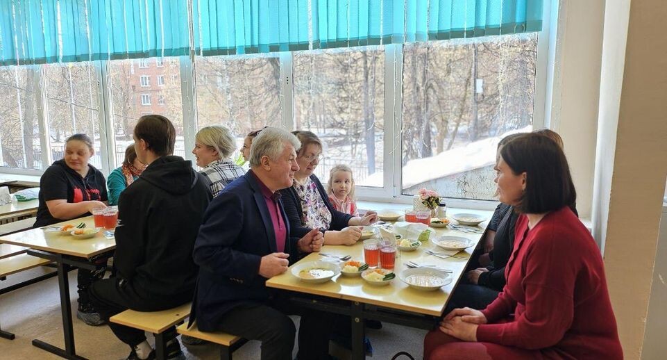 Как в Химках организовано питание по ГОСТу: родительский контроль в действии
