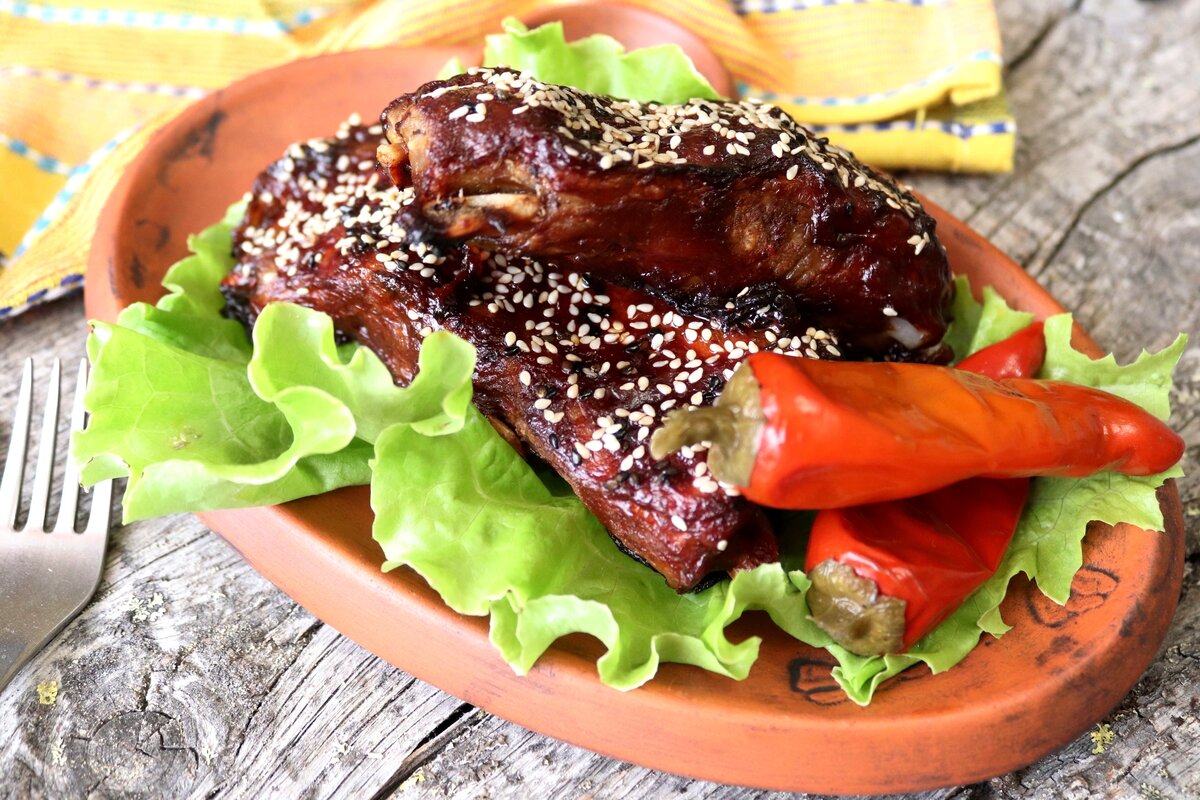 Ребрышки барбекю в духовке: готовим проще и вкуснее, чем на углях