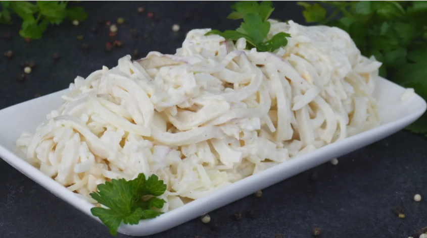 Салат «Белый»: универсальное блюдо на любой праздник