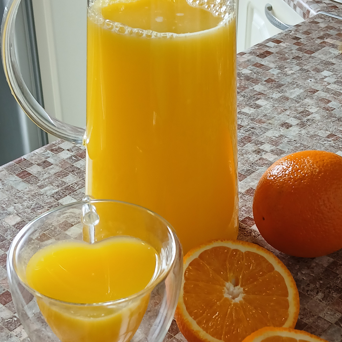 Освежающий цитрусовый напиток — простой и полезный рецепт