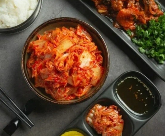 Как приготовить кимчи: погружаемся в мир корейских вкусов