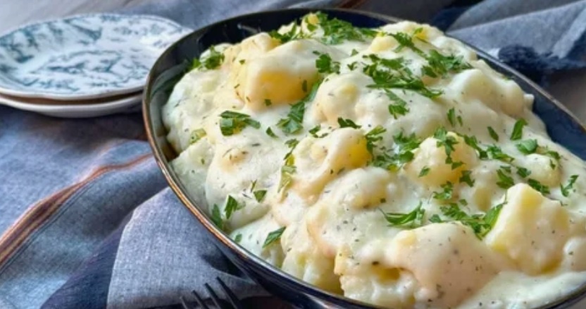 Картофель, тушеный в молоке: кулинарная классика