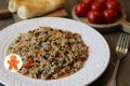 Плов с перловкой и грибами: новинка для вегетарианцев