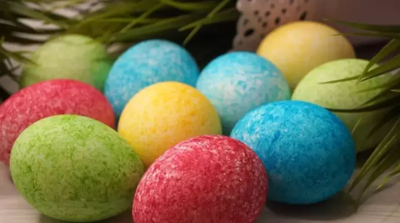 Создаем яркие пасхальные яйца: новый взгляд на традицию