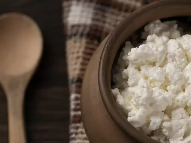 Вкусные и полезные десерты для пожилых: что выбрать за сладким?