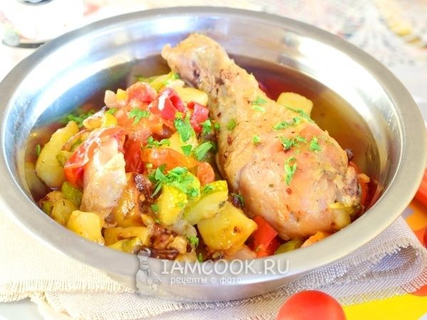 Как легко и вкусно накормить семью: идеальное овощное рагу с курицей