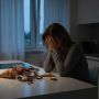 Почему мы едим, когда не голодны: Разбираемся в эмоциях и пищевых привычках